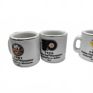 NHL Stanley Cup Champions Collectible Gumball Micro Mugs / Lot of 6  [COPY]